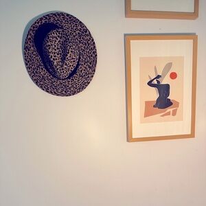 Zara leopard print hat size small